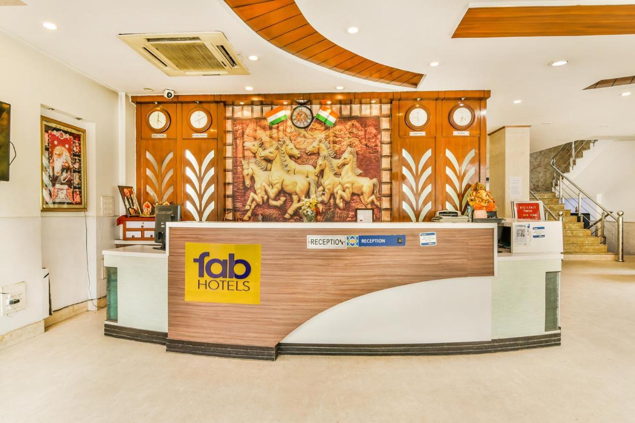 Fabhotel Sehej Inn 뉴델리 외부 사진